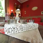 Chalet In A Green And Peaceful Environment