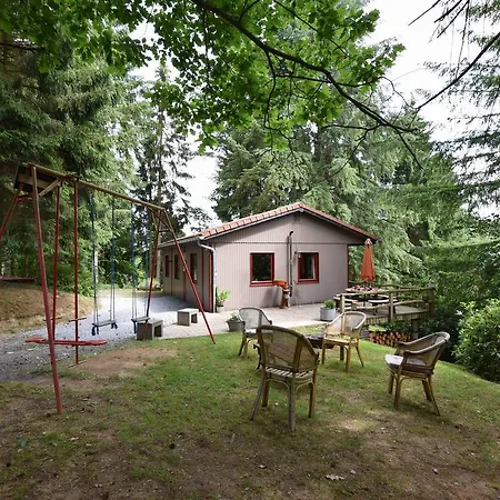 Σαλέ Chalet In A Green And Peaceful Environment Houffalize