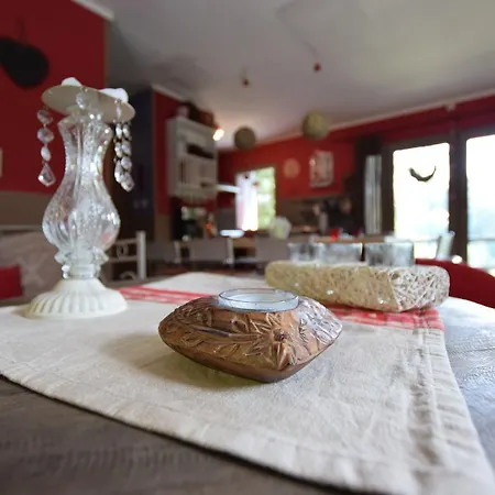 Chalet In A Green And Peaceful Environment