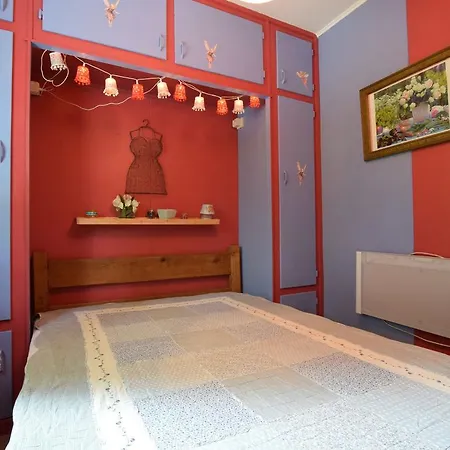 Σαλέ Chalet In A Green And Peaceful Environment