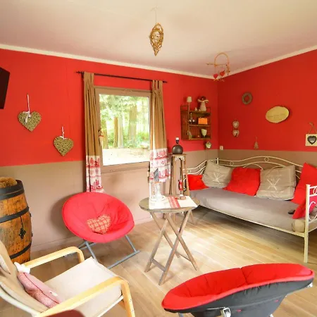 Chalet In A Green And Peaceful Environment Σαλέ Houffalize